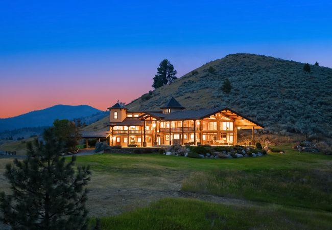House in Republic - Hardrock Ranch