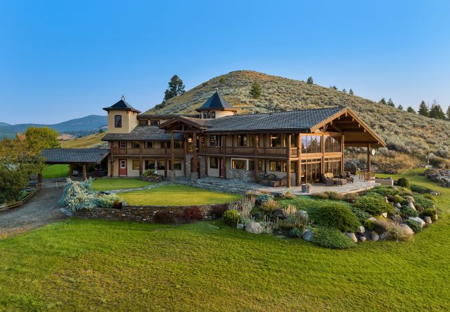 House in Republic - Hardrock Ranch